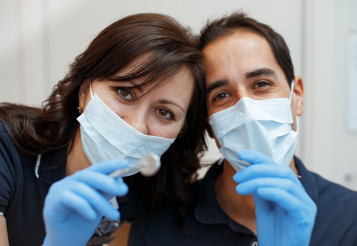 Фотография взята с сайта стоматологии Дмитрович Фэмили https://www.dmitrovich.ru/