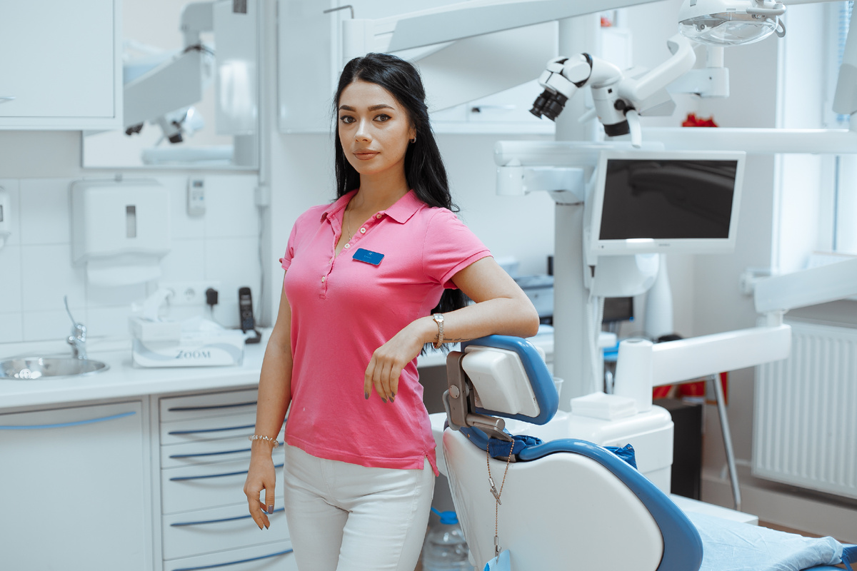 Фотография взята с сайта стоматологии Дмитрович Фэмили https://www.dmitrovich.ru/