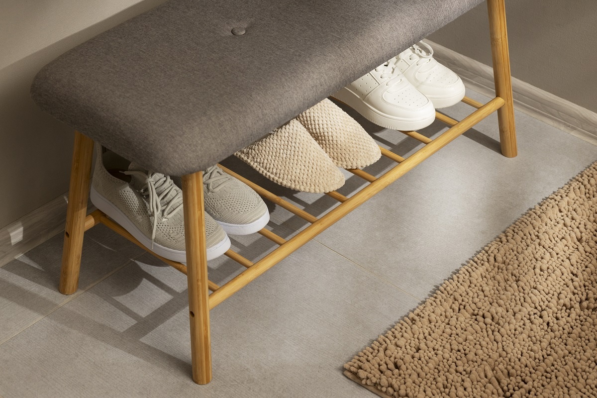    Хватит вытирать лужи в прихожей: хозяйка со стажем показала мне трюк, который решает проблему раз и навсегда