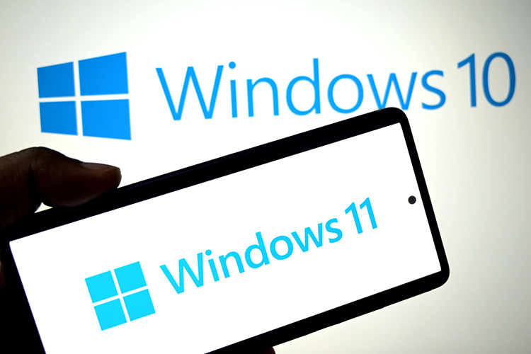    Microsoft рекомендует перейти на Windows 11, а для несовместимых устройств — зарегистрироваться в программе Extended Security Updates (ESU) или приобрести новый компьютер.   
Фото: © Avishek Das / Keystone Press Agency / www.globallookpress.com