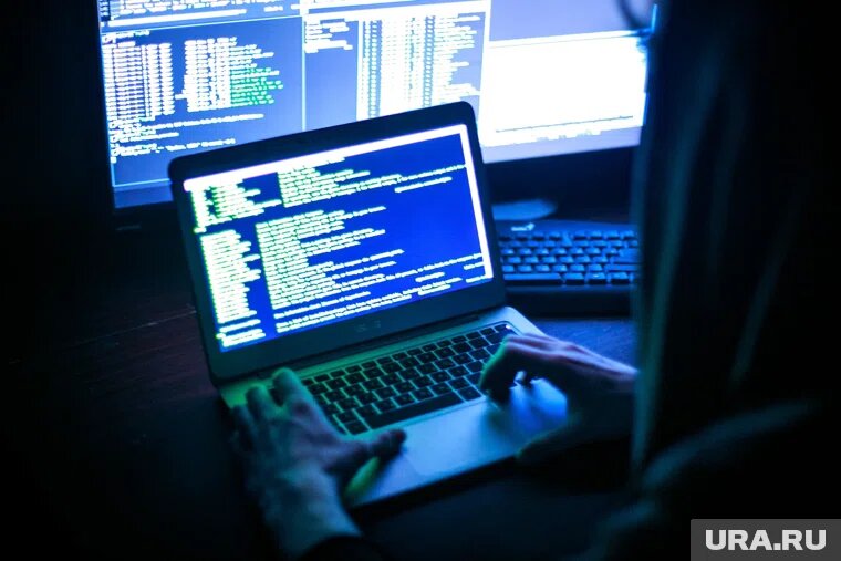 Кибератака — это воздействие на информационную систему с целью повредить ее
Фото: Владимир Андреев © URA.RU