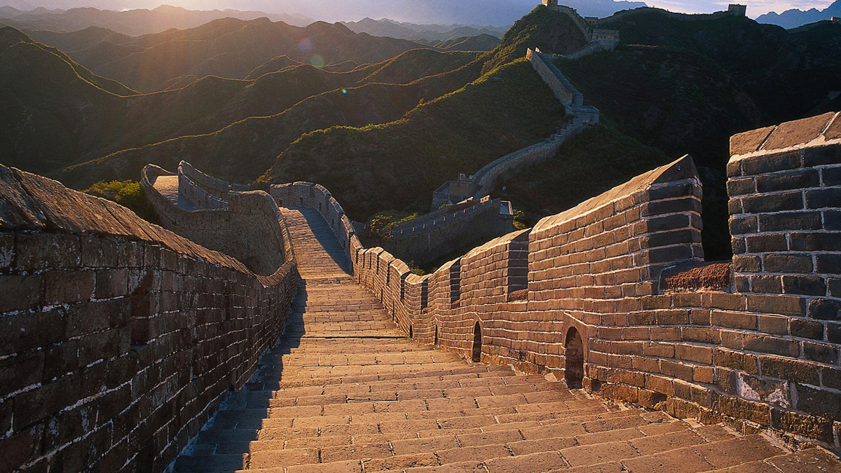 Великая Китайская стена: защищала вовсе не Китай?