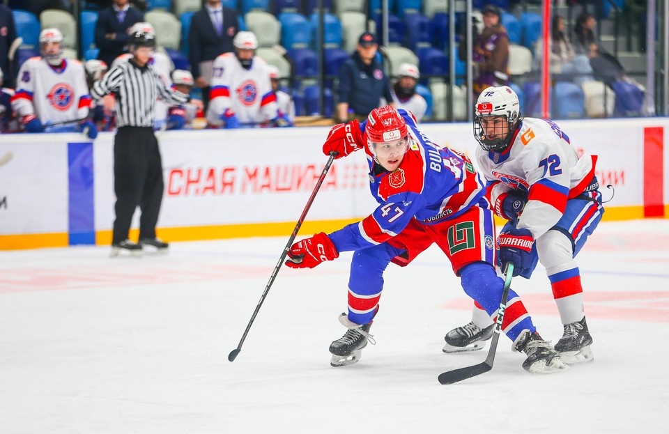    В первом домашнем матче сезона тульская «Академия Михайлова» уступила «Академии СКА» материалы пресс-служб