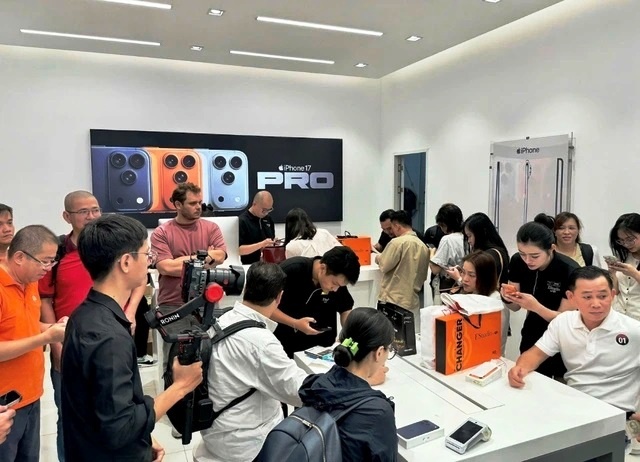 Вьетнамские пользователи смогут купить подлинные iPhone 17 серии с 19 сентября.