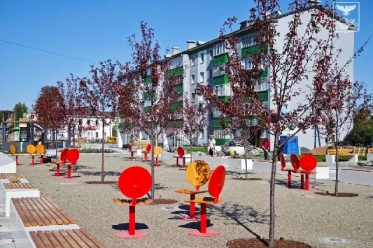    В Короче Белгородской области завершается благоустройство площади