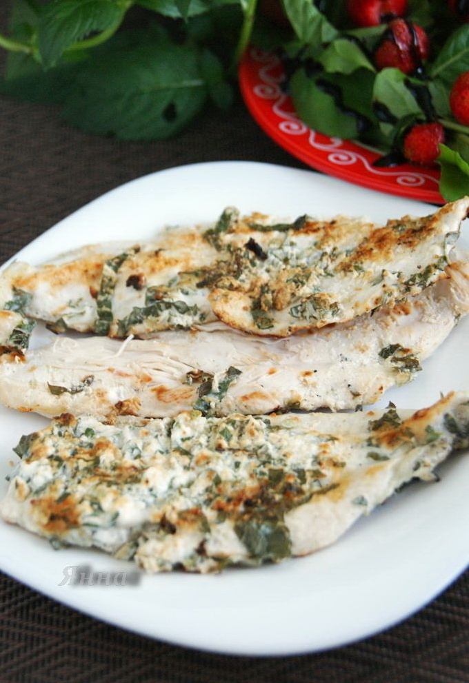 Фото автора. Куриное филе в мятном маринаде.