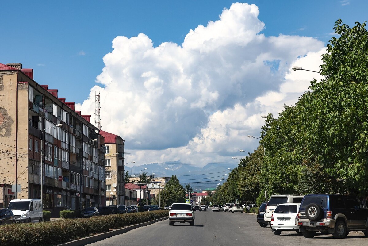    Южная Осетия. Цхинвал. Вид на город. / Источник: © Валерий Шарифулин/ТАСС