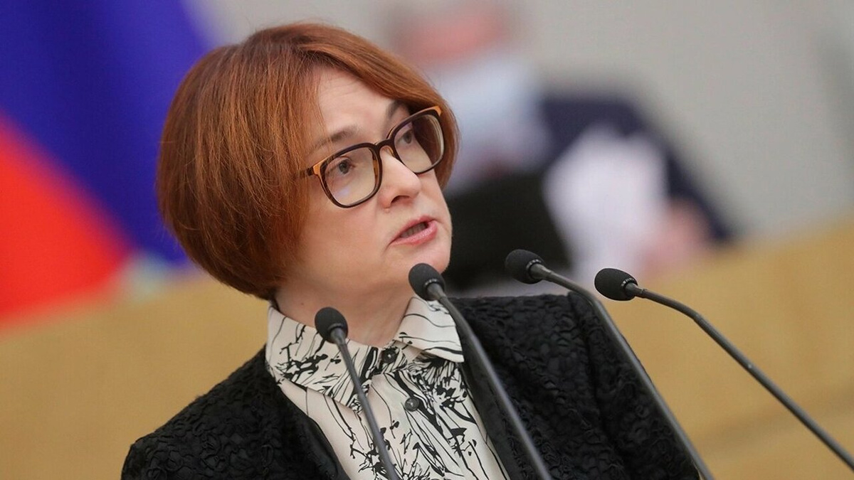 Теперь за наличными будут следить даже в соцсетях — правда или паранойя?