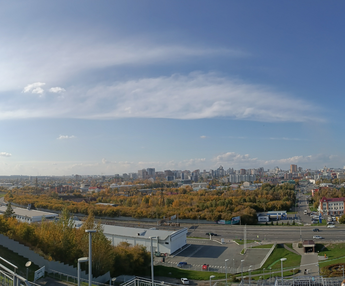 Где-то на территории моего города. Фотография автора, сентябрь 2025 года. 