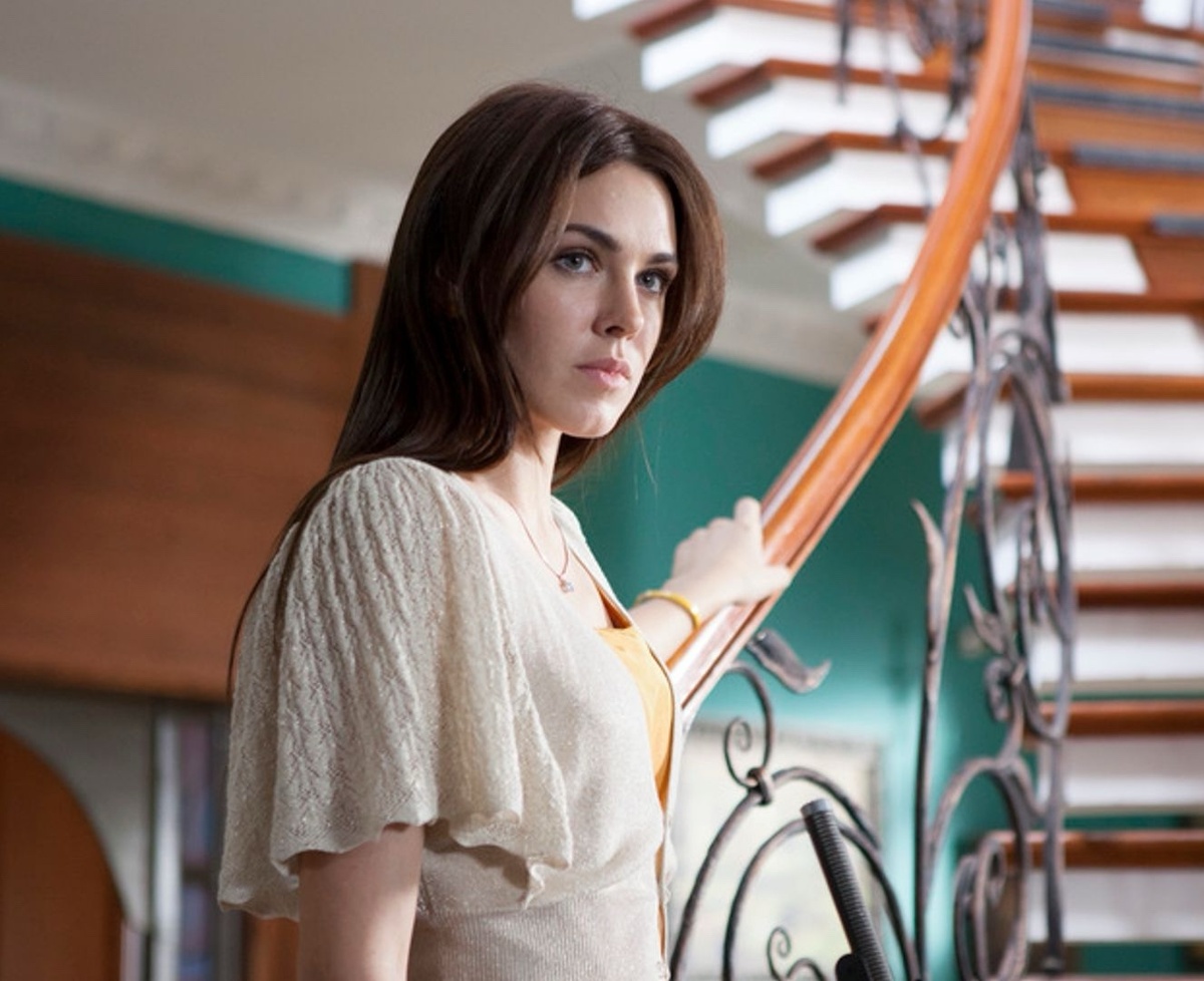 Ирина Антоненко, кадр из сериала «Осиное гнездо»