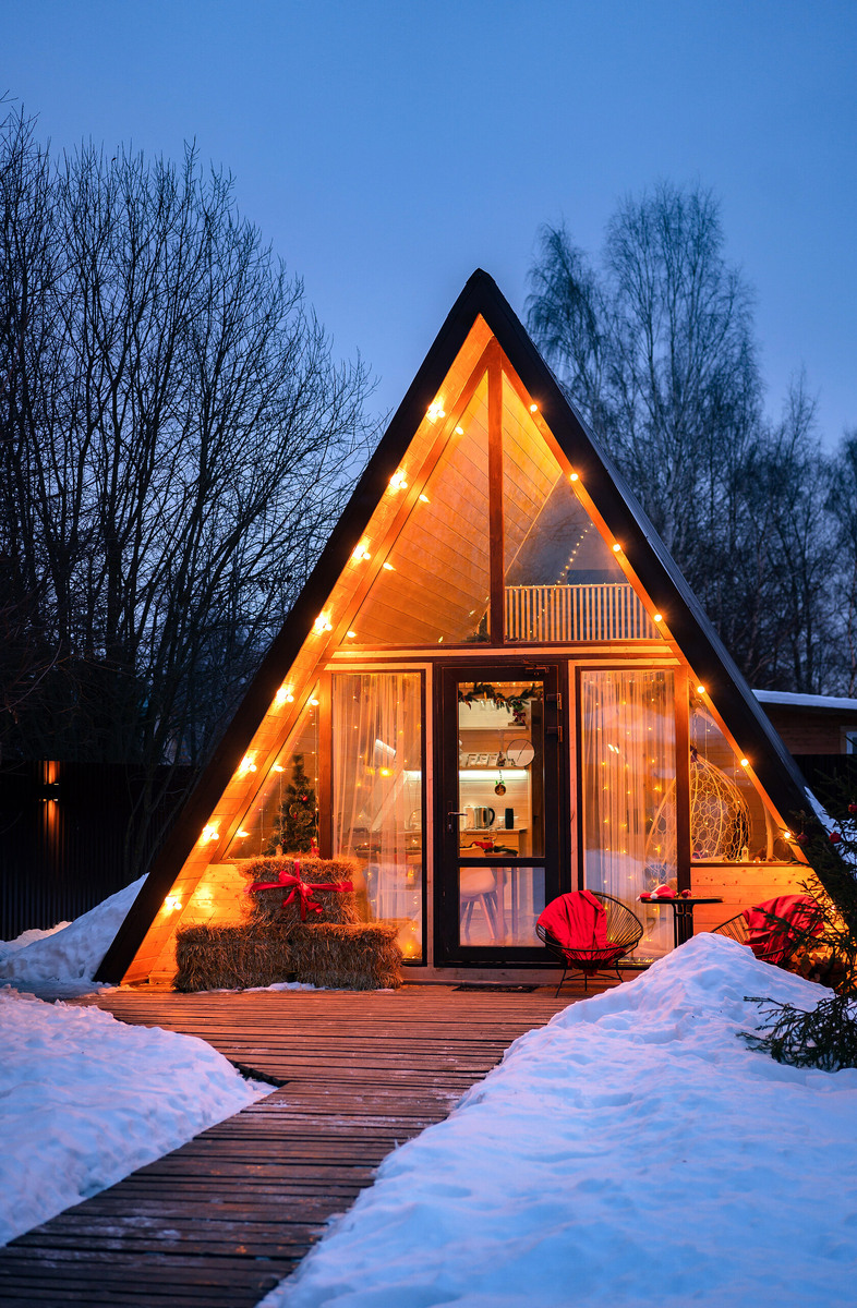 Новый год 2026 в Подмосковье в Aframe Happy