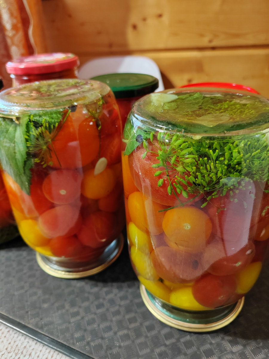 И под одеялко