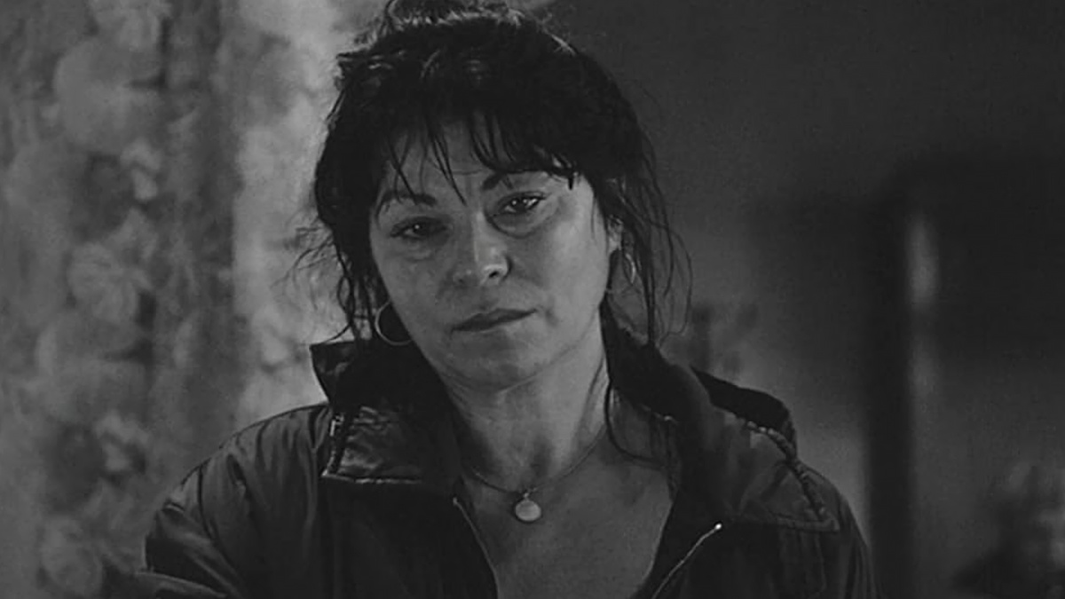 Кадр из фильма "Сатанинское танго"