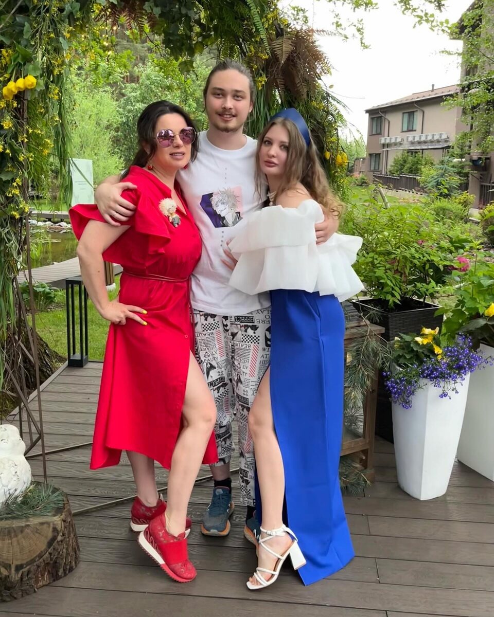 невестка и сын Наташи Королевой