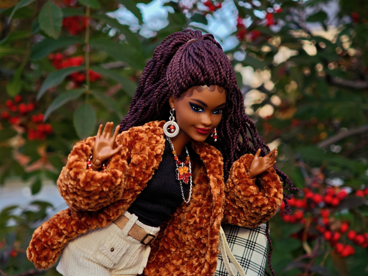 Barbie 65th Anniversary AA на теле Тамики Looks