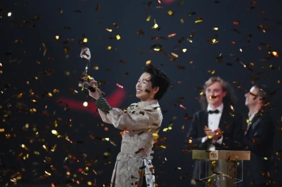    Победителем конкурса «Интервидение» стал представитель Вьетнама Дык Фук