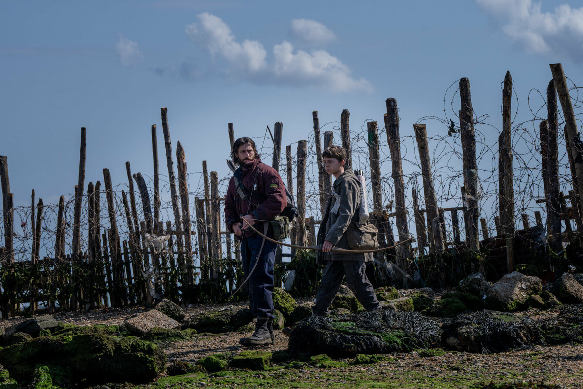 Кадр из фильма "28 лет спустя" | Кинопоиск