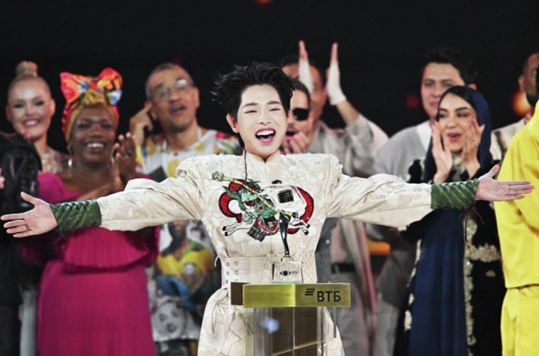    Дык Фук стал победителем конкурса