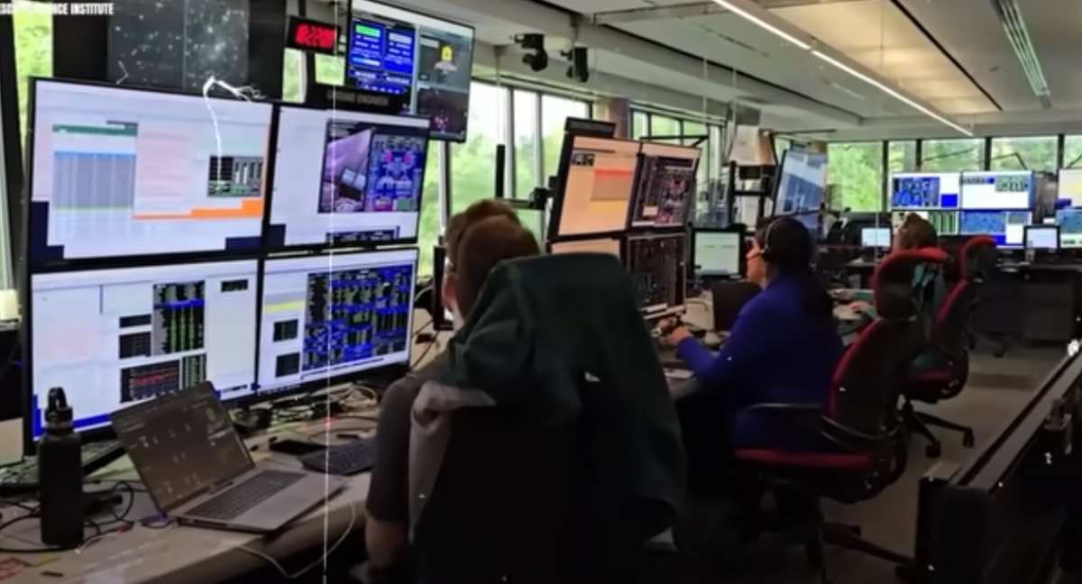 Скриншот с Ютуба.