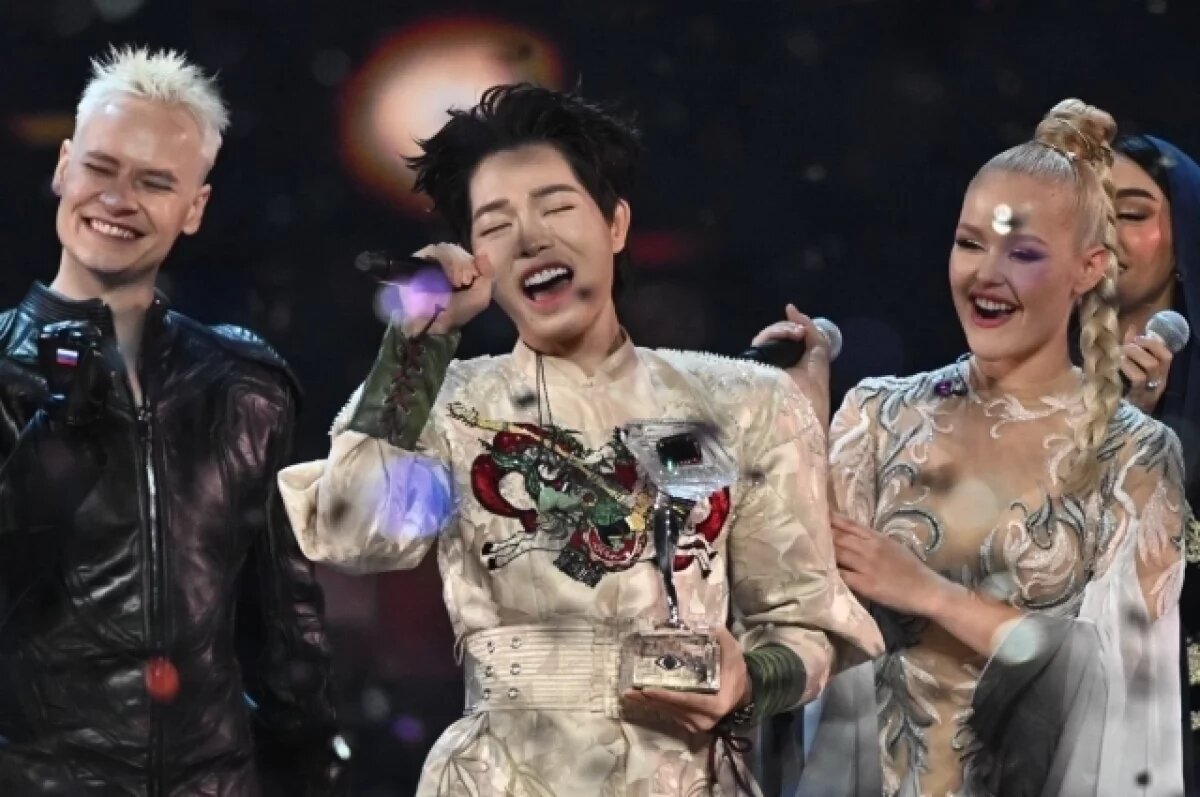    Певец из Вьетнама Дык Фук удивился победе на первом конкурсе «Интервидение»