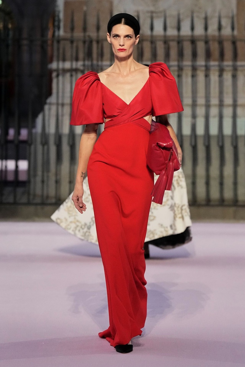 Carolina Herrera 2026 красное платье