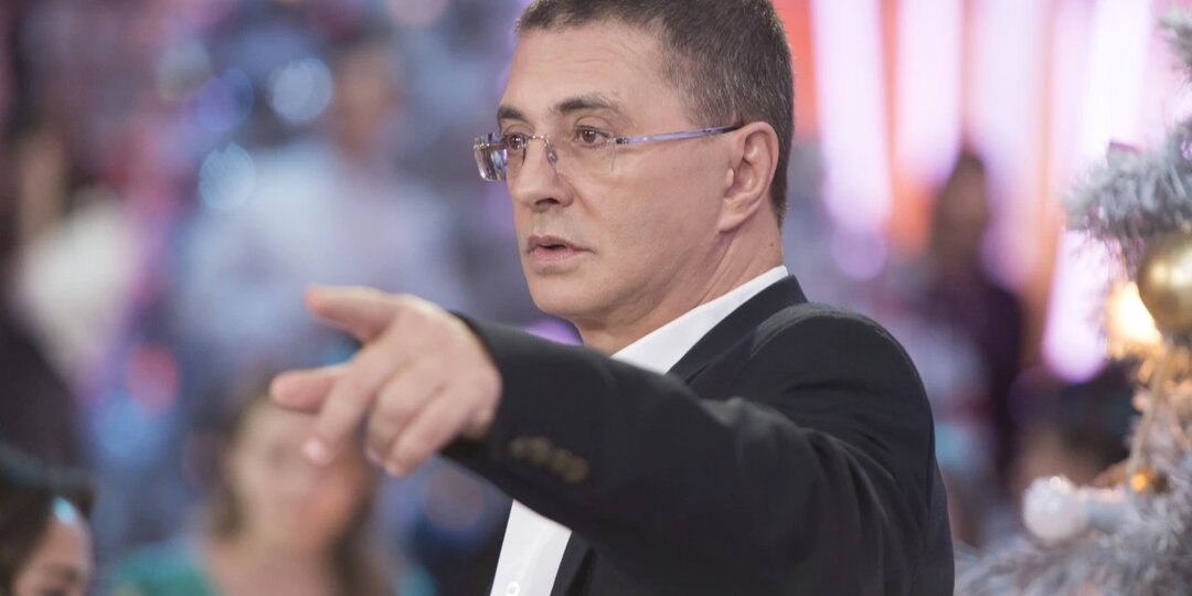 Любимый напиток доктора Мясникова: Защищает от деменции и цирроза