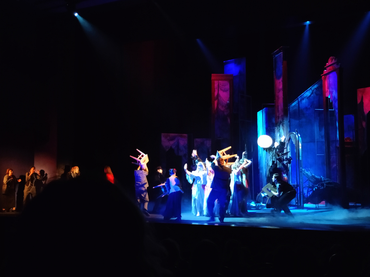 Борьба людей с силами леса