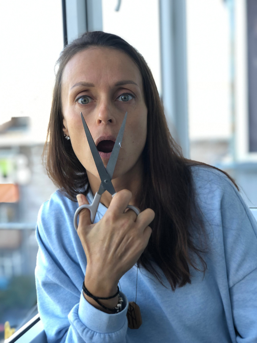 Зачем так издеваться над мальчиком. Можно сразу взять ножнички - чик - чик и в Тайланд. Там такие в почёте.