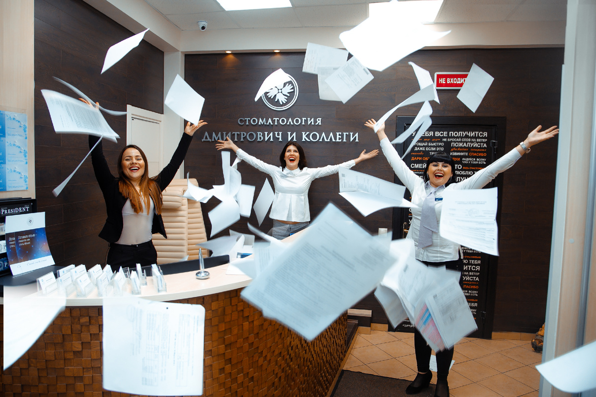 Фотография взята с сайта стоматологии Дмитрович Фэмили https://www.dmitrovich.ru/