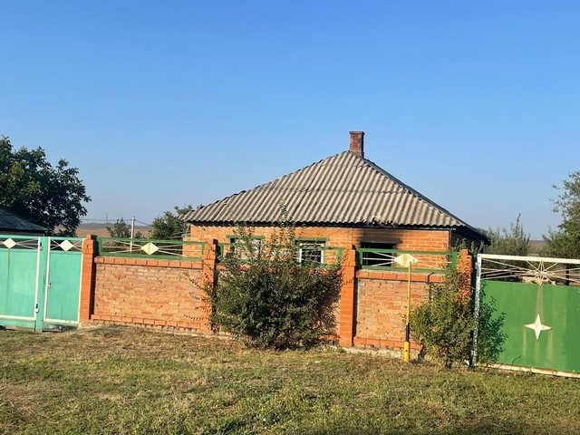    Пожар случился в этом доме Красносулинский вестник