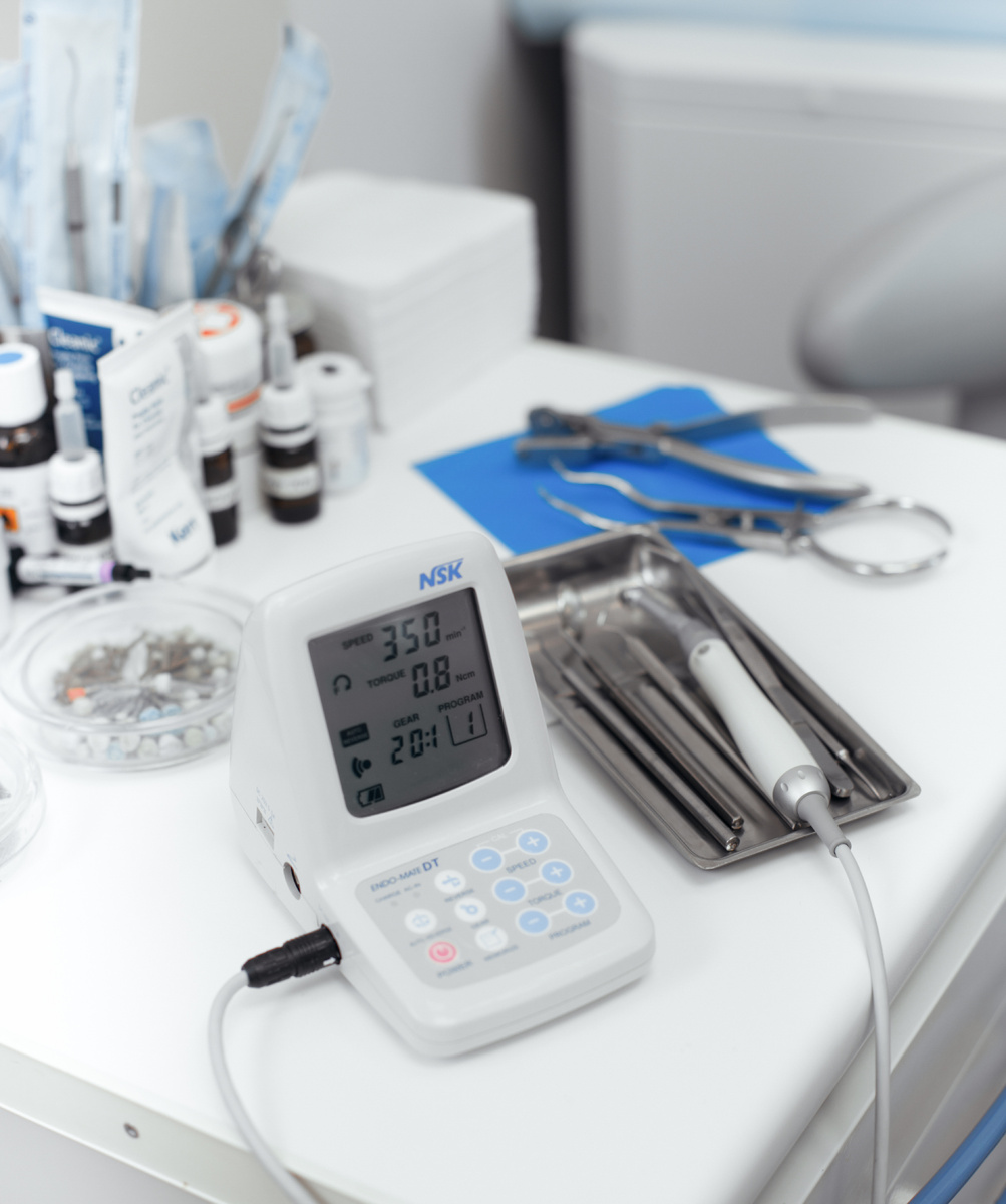 Фотография взята с сайта стоматологии Дмитрович Фэмили https://www.dmitrovich.ru/