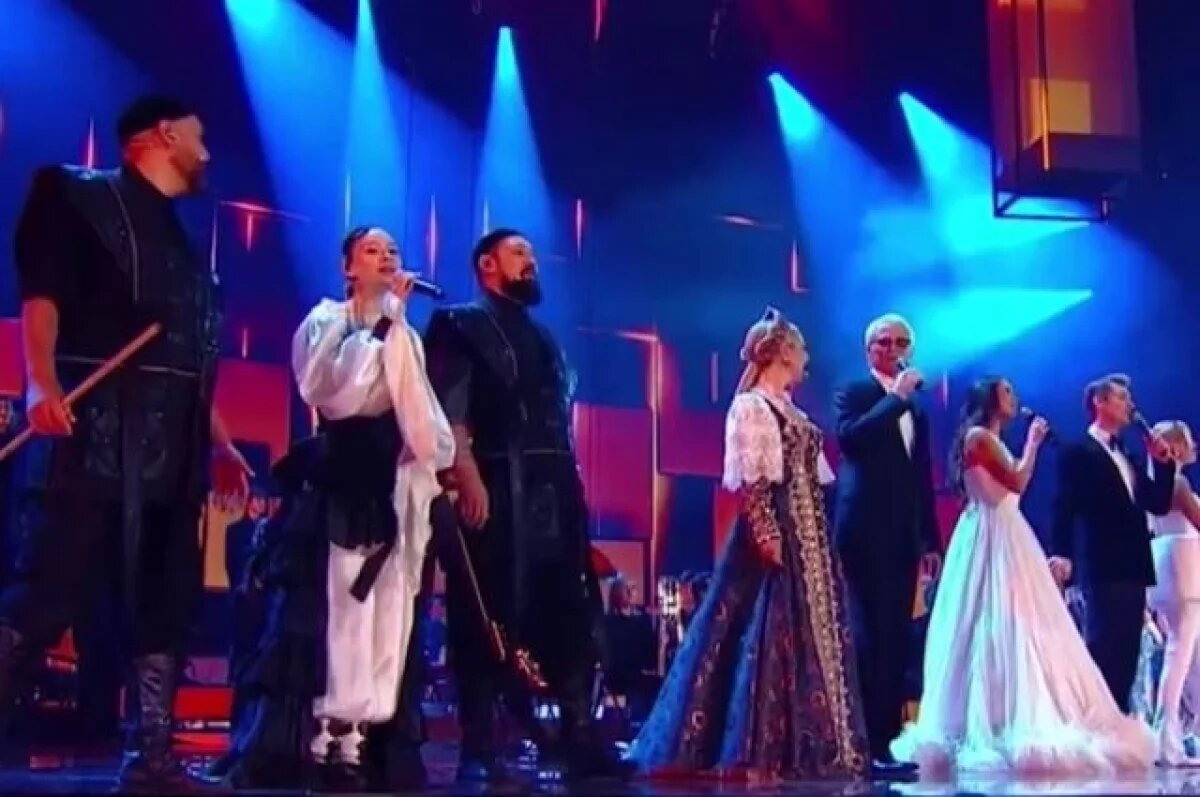    Песня Homay башкирской группы Ay Yola вошла в число «золотых песен» России