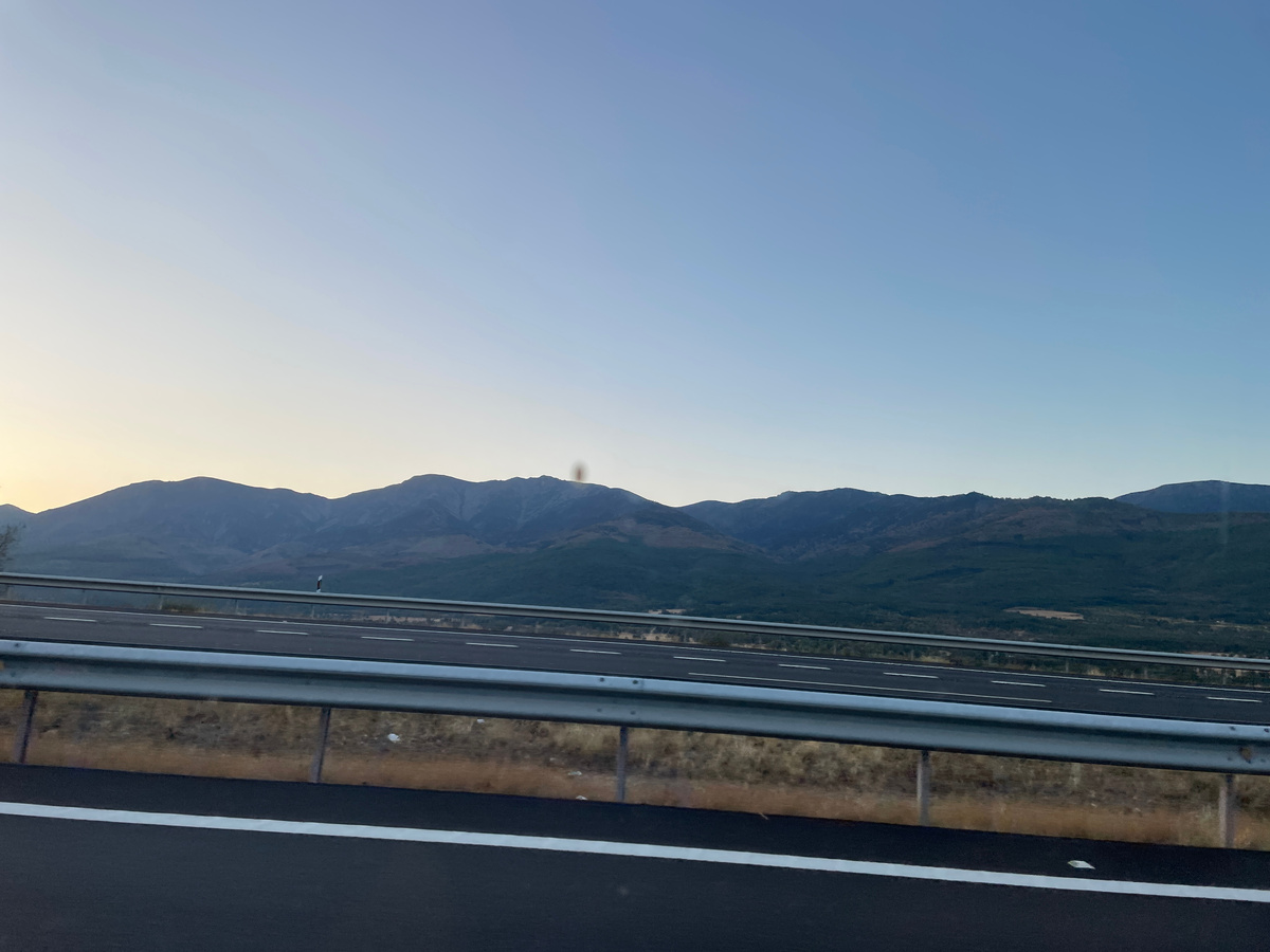 Все горы полностью выгорели