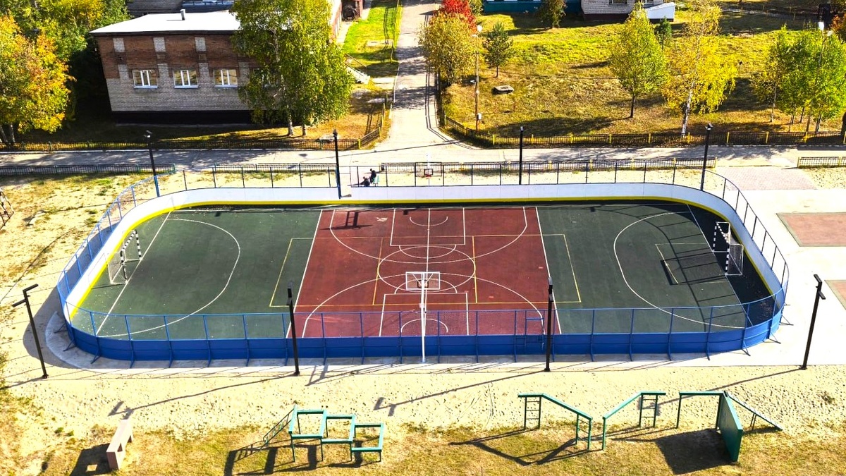    В Нижневартовске открыли новую универсальную спортивную зону