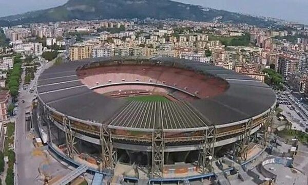Стадион "Сан-Паоло" в Неаполе. Игорь Михайлович Шалимов 20 сентября на нем провел 2 официальных матча!!!