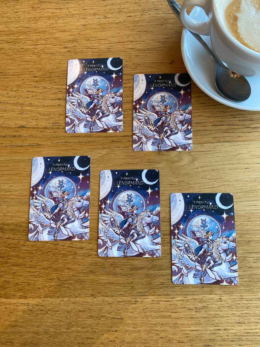 Выбери карту Ленорман 