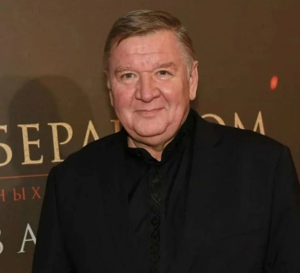 Роман Мадянов