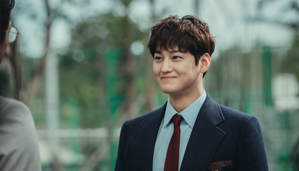 Дорама "Призрачный доктор" 2022