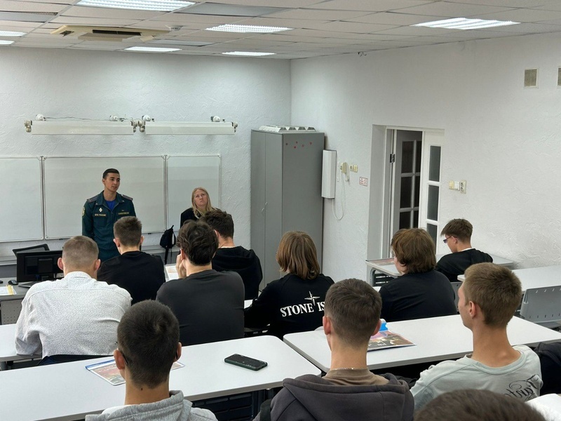     Фото: 63 пожарно-спасательный отряд г.Каменск-Уральский