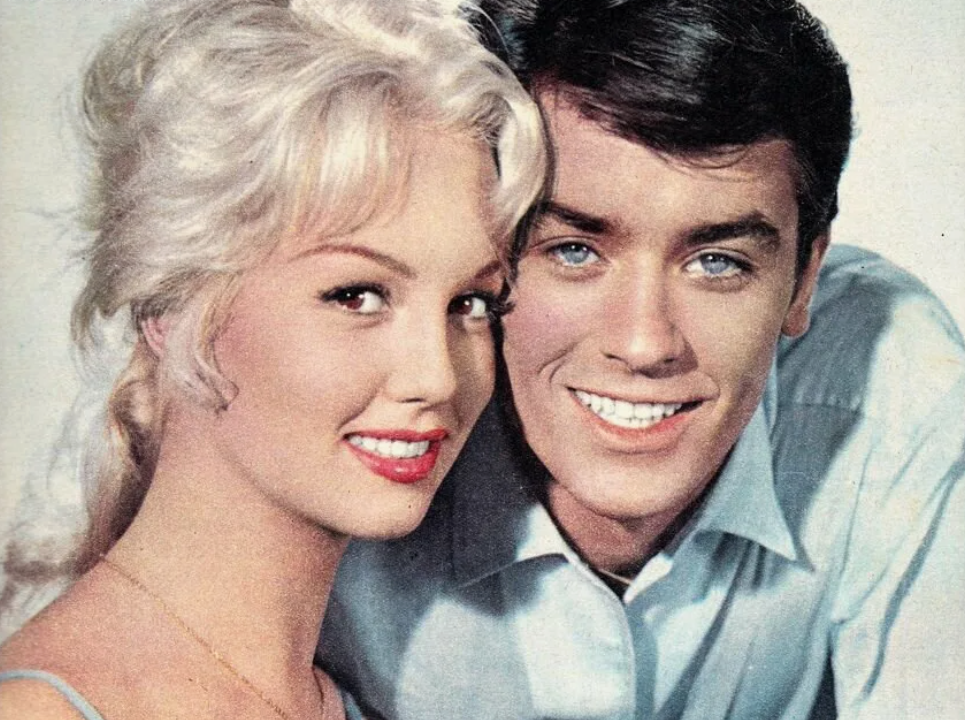 Слабые женщины, фильм 1959 г