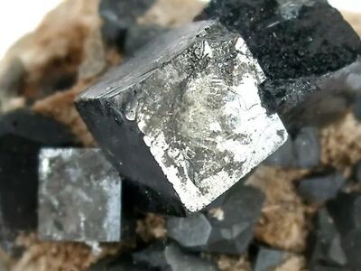    Перовскитная камера может «заглядывать» внутрь человеческого тела