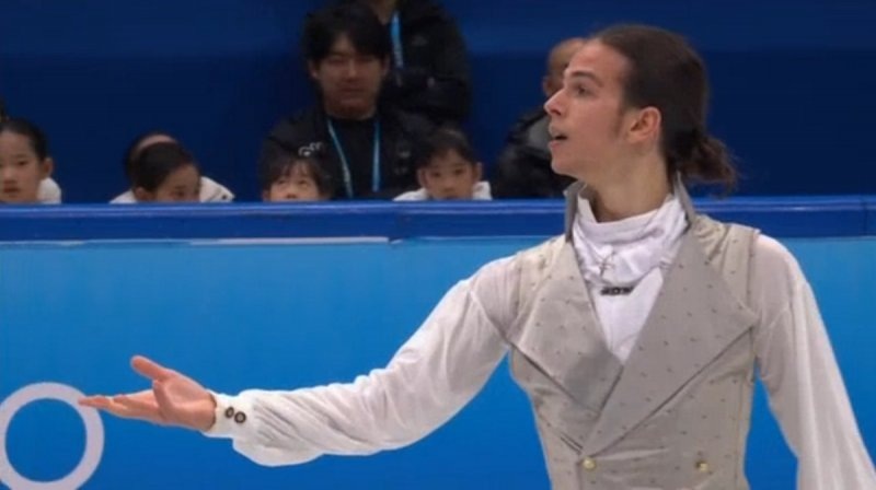    Скриншот с трансляции Окко