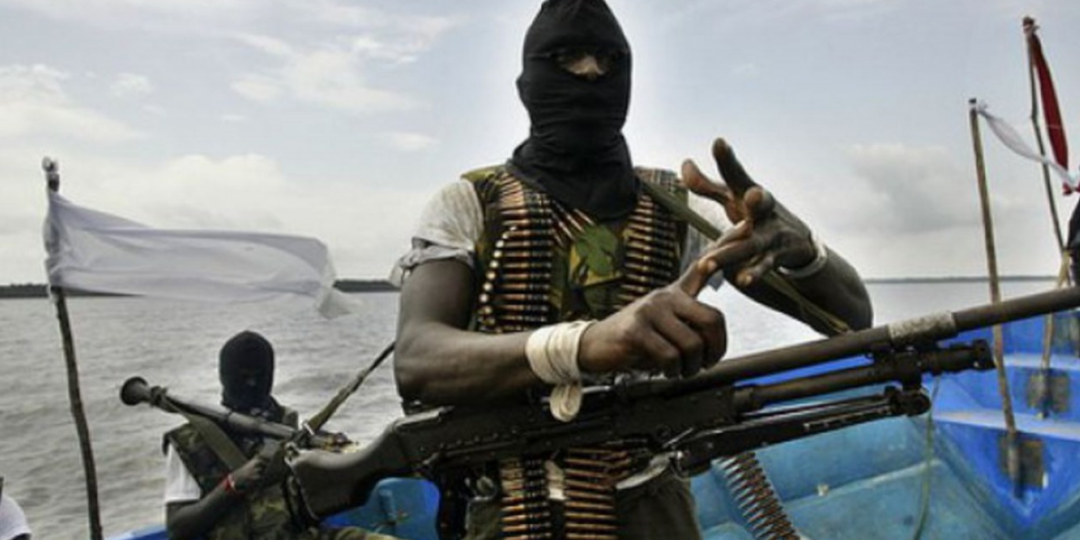 ПИРАТЫ весело смеялись, когда захватили СОВЕТСКИЙ КОРАБЛЬ В ГАНЕ - они не ожидали ТОГО, ЧТО СЛУЧИТСЯ