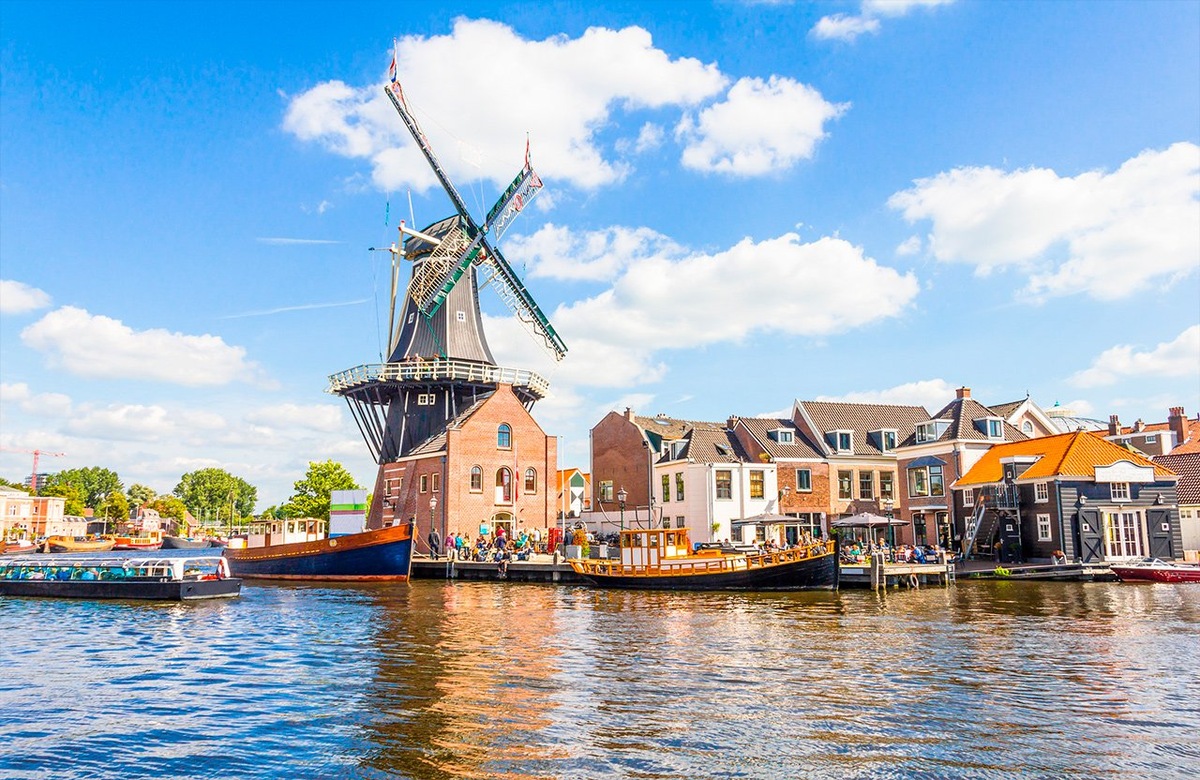 Город Харлем, Нидерланды. Источник: https://clk.li/XLOp