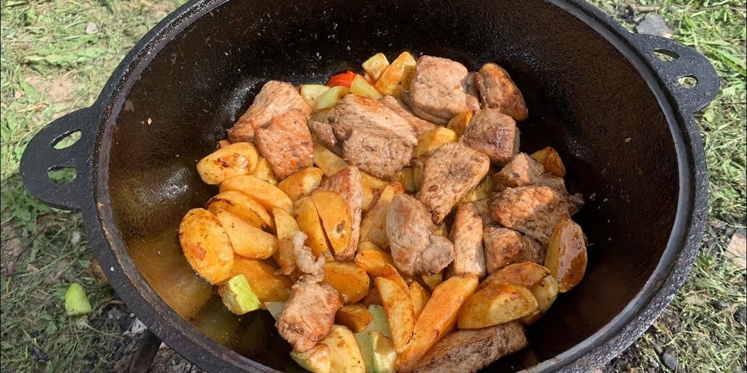 Не шашлык, а сказка: Готовим в казане на костре блюдо, от которого сходят с ума