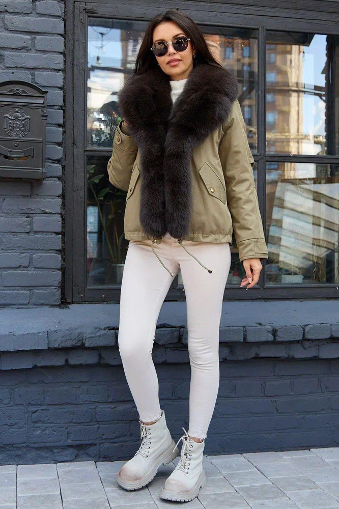 Зима снова вступает в свои права, и настало время задуматься о теплых, удобных и стильных пуховиках. Современные куртки становятся важной частью гардероба и отражают наш вкус и предпочтения. Рассмотрим самые актуальные тренды и рекомендации для выбора модного зимнего пуховика в 2025 году.

Какие модные пуховики Mixdress стоит выбрать на зиму 2025