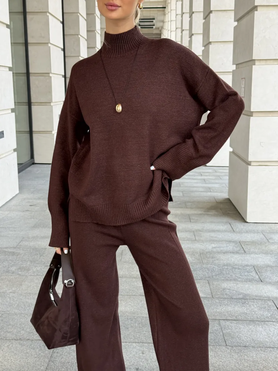 Костюм брючный