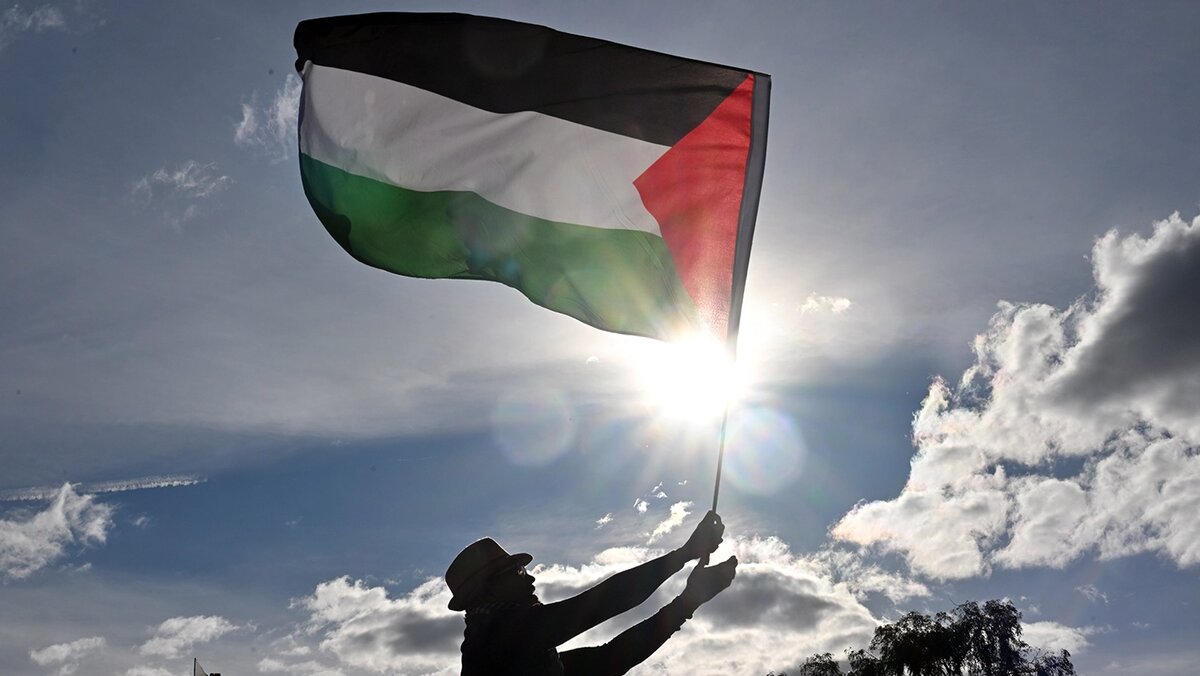   Mick Tsikas / EPA / TASS