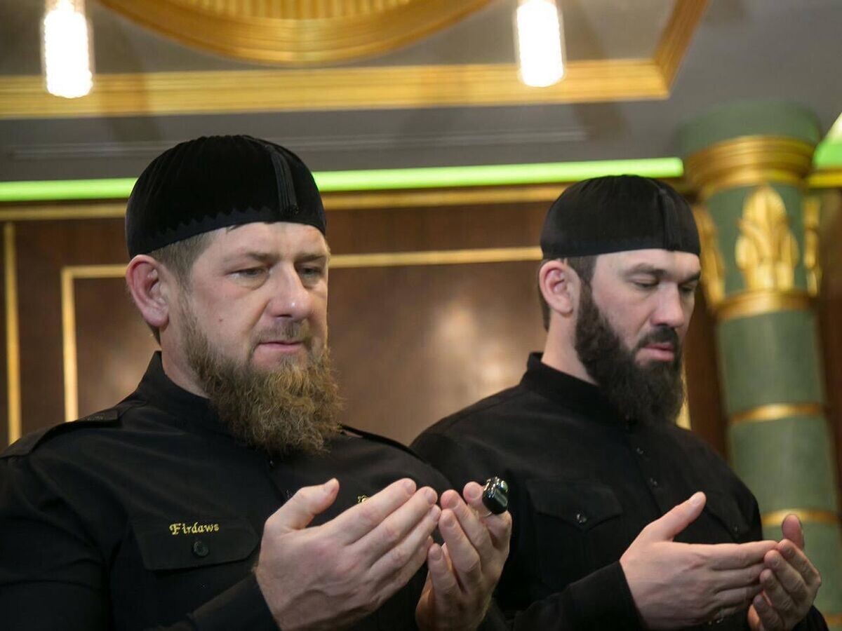    Глава Чечни Рамзан Кадыров и председатель правительства Чечни Магомед Даудов© Фото : ЛОРД/Telegram