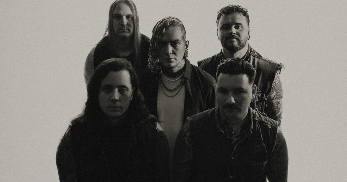 Изображение взято с сайта https://www.kerrang.com/lorna-shore-new-album-interview-i-feel-the-everblack-festering-within-me-will-ramos-adam-de-micco-studio